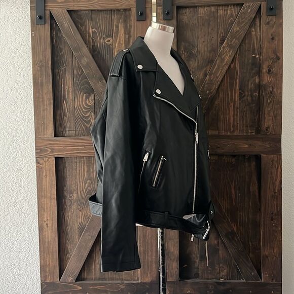 NWT Levi's  Faux Leather Belted Motorcycle Jacket - Black - Picture 4 of 16